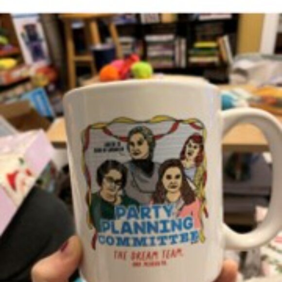 Meet your Posher, Jen - Picture 3 of 3